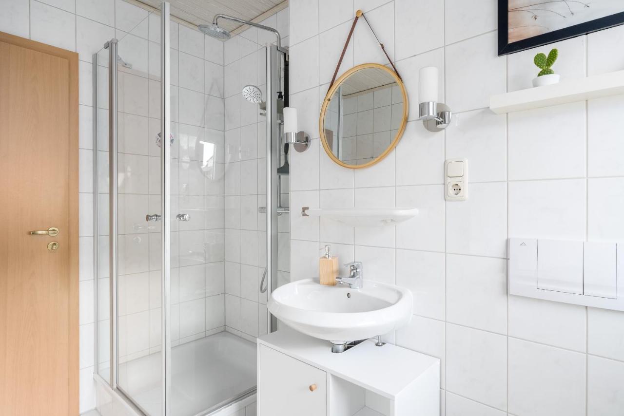 Harmony: Edersee Apartment - Sperrmauer - Lounge Ngoại thất bức ảnh